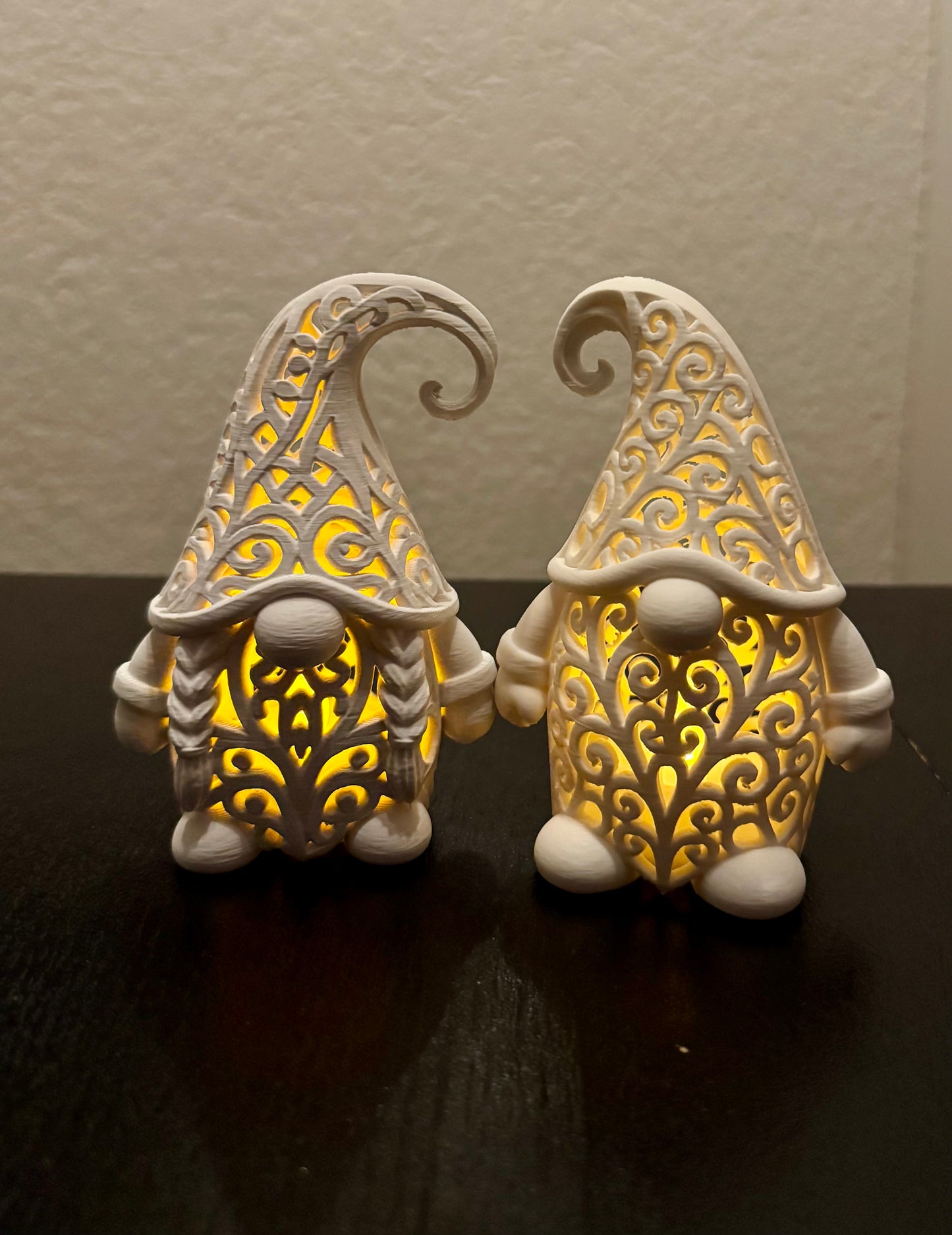 Weihnachtswichtel Paar im Ornament - Stil mit Herz