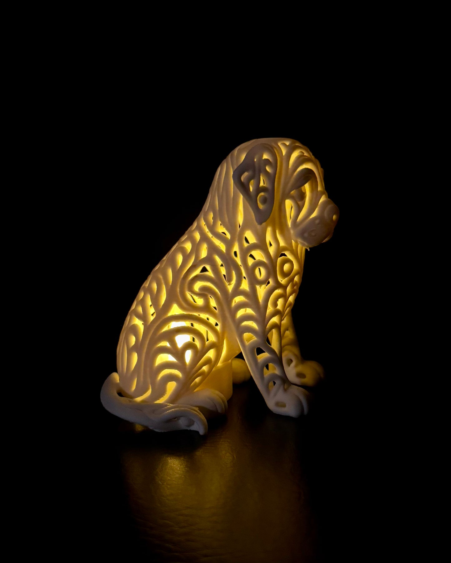 Labrador in an ornamental style for LED tealights