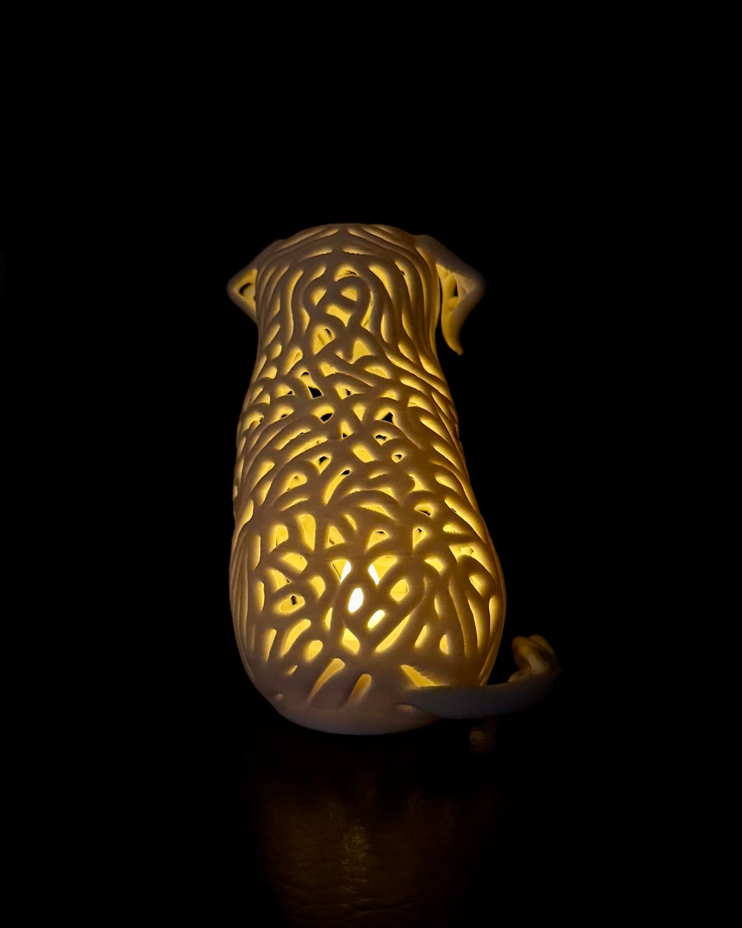 Labrador in an ornamental style for LED tealights
