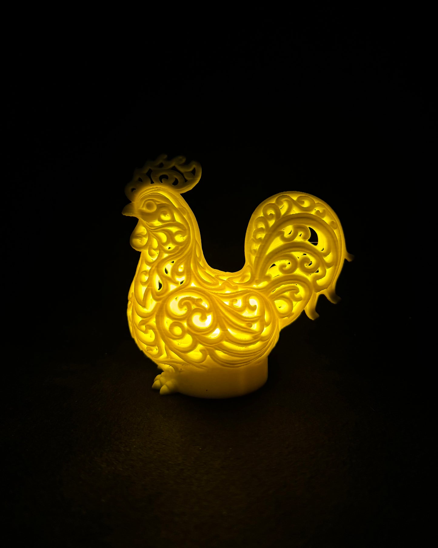 Lumorna Light Moment | The Rooster