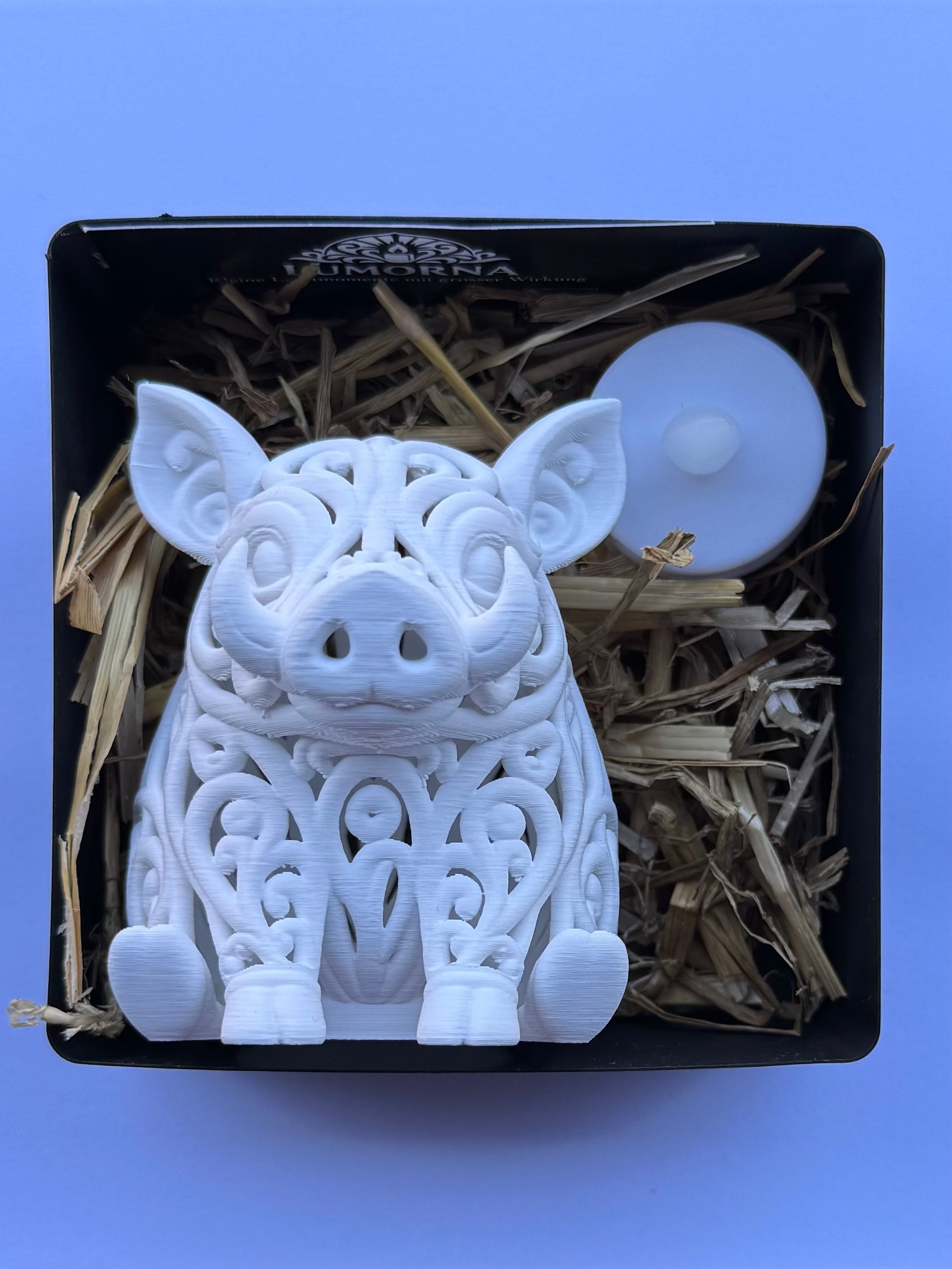 Lichtmoment Das Wildschwein – filigrane Leuchtskulptur von LUMORNA